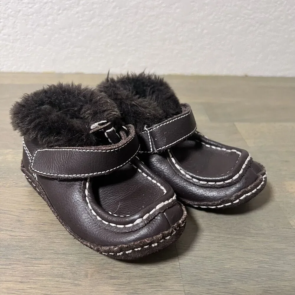 Oshkosh Baby Boy Brown Leather Shoes Infant Size 5 Moccasin Booties Unisex Girl